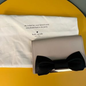 Kate Spade Heritage Make-it-Mine Tusk & Black Bow Flap with dust bag
